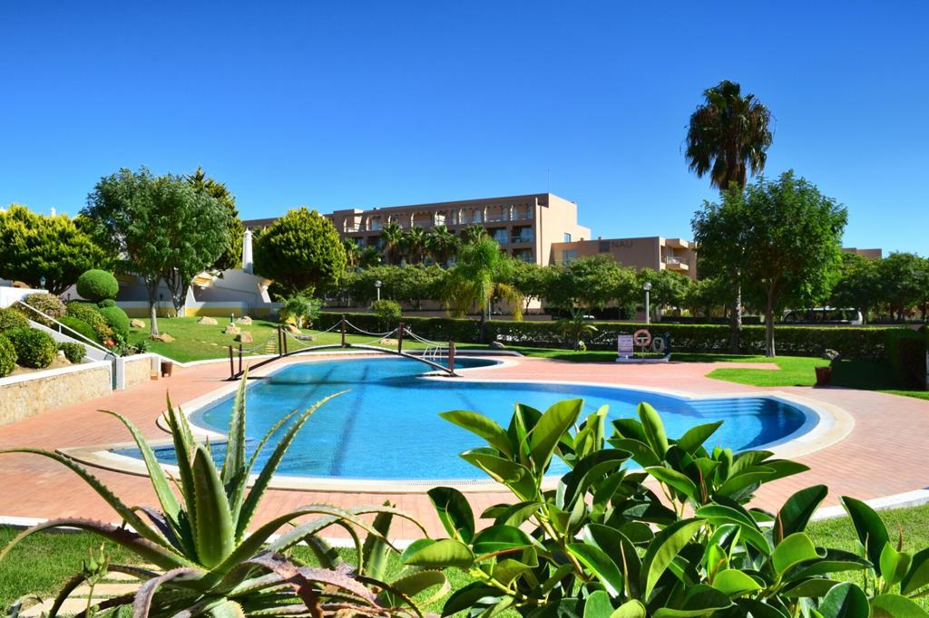 Townhouse 700M From Sao Rafael Beach Albufeira Exterior photo